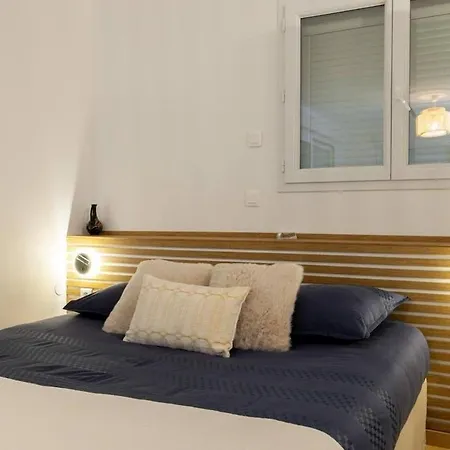 Casa Fernandes Avec Piscine Couverte * Bourg-en-Bresse